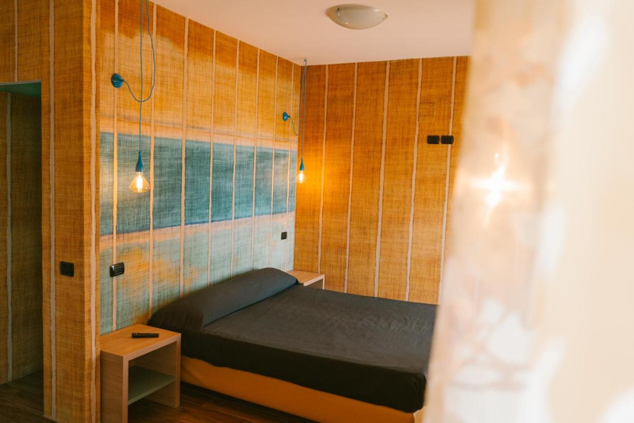 Hotel Continental Сан-Бенедетто-дель-Тронто Экстерьер фото